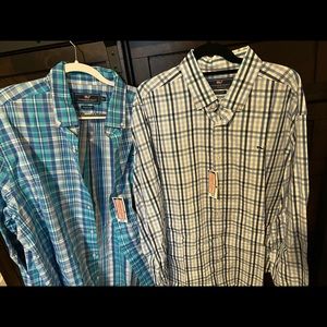 2 XXL button up mens shirts.  New with tags from vineyard vines